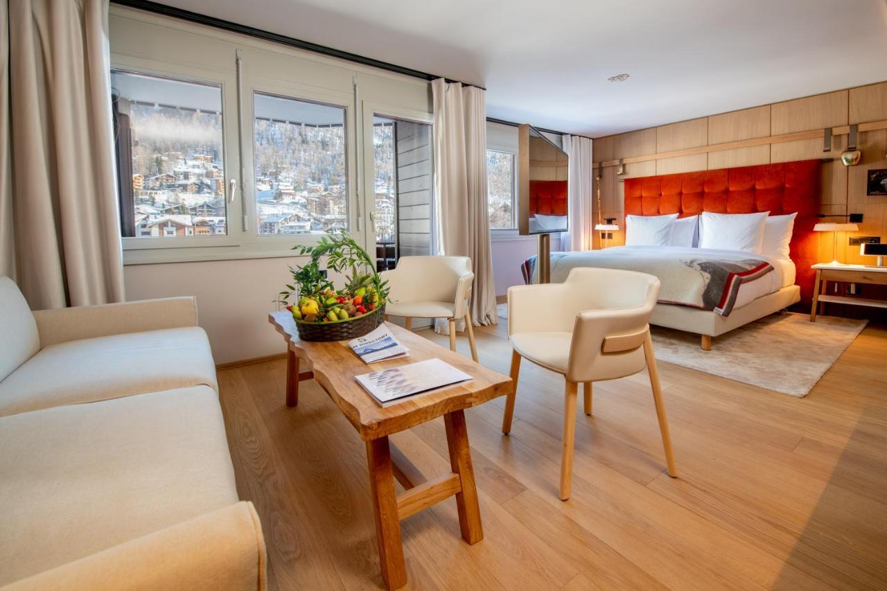 Schweizerhof Zermatt - A Small Luxury Hotel Zewnętrze zdjęcie